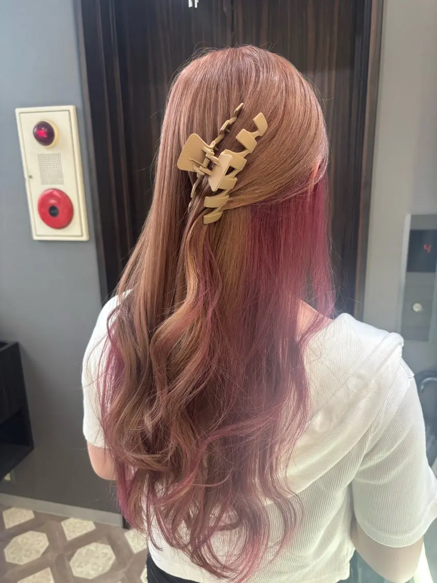 ロング ヘアカラー トリートメント ブリーチなしWカラー ヘアセット菜希のヘアスタイル