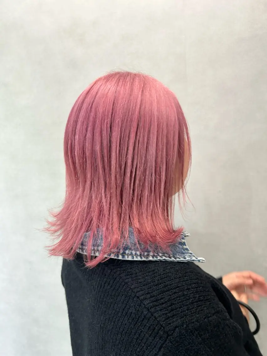 ミディアム ヘアカラー ハイトーン・ボブ 🎀/𝐚𝐨𝐢のヘアスタイル