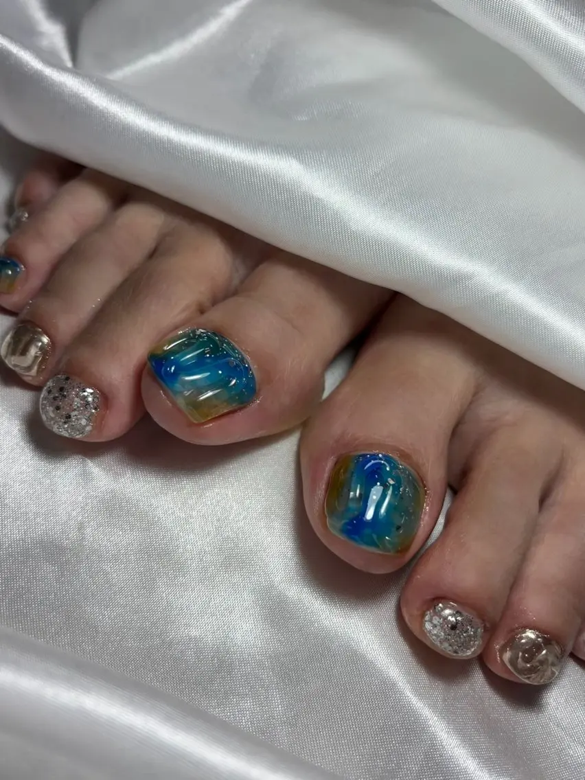 ネイル フットネイル nailroom‪ sb‪‪𓈒𓂂𓏸のネイルデザイン