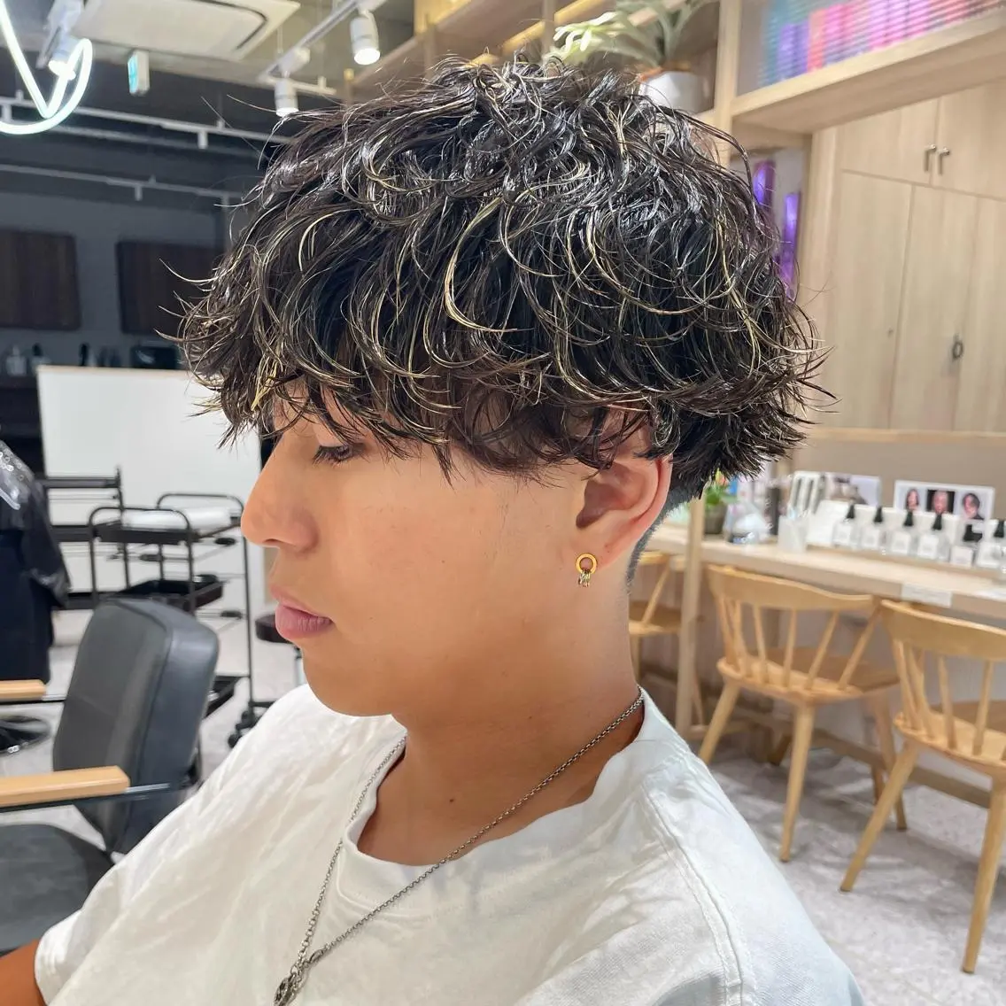 カラー パーマ メンズ メンズメッシュ メッシュ メンズ指名no'1 佐藤　亘のヘアスタイル