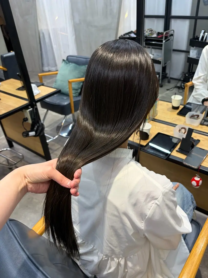 セミロング ヘアカラー トリートメント アニメオタク美容師/ miharuのヘアスタイル