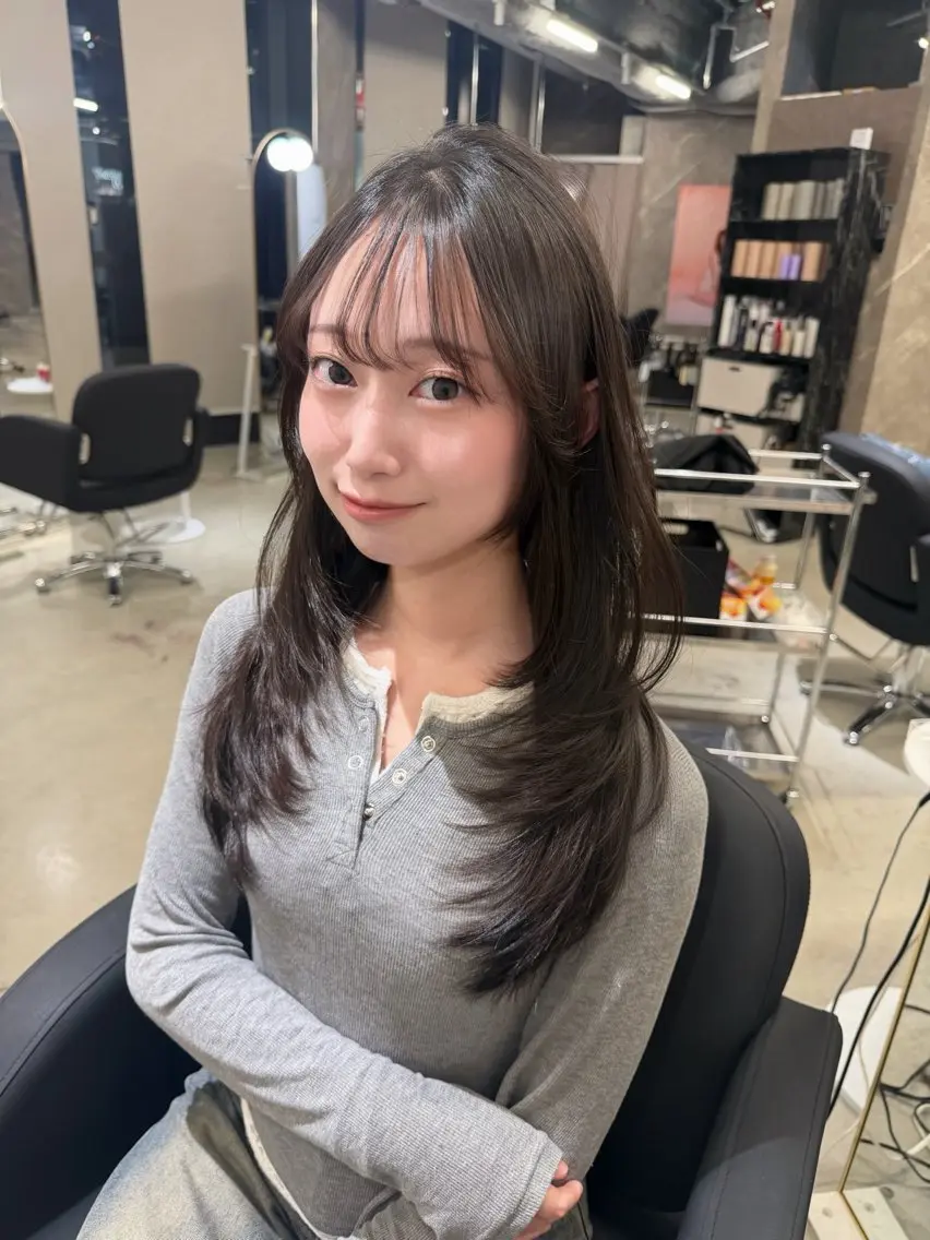 ロング 縮毛矯正 トリートメント caho/ レイヤー カット 韓国ヘア♡のヘアスタイル