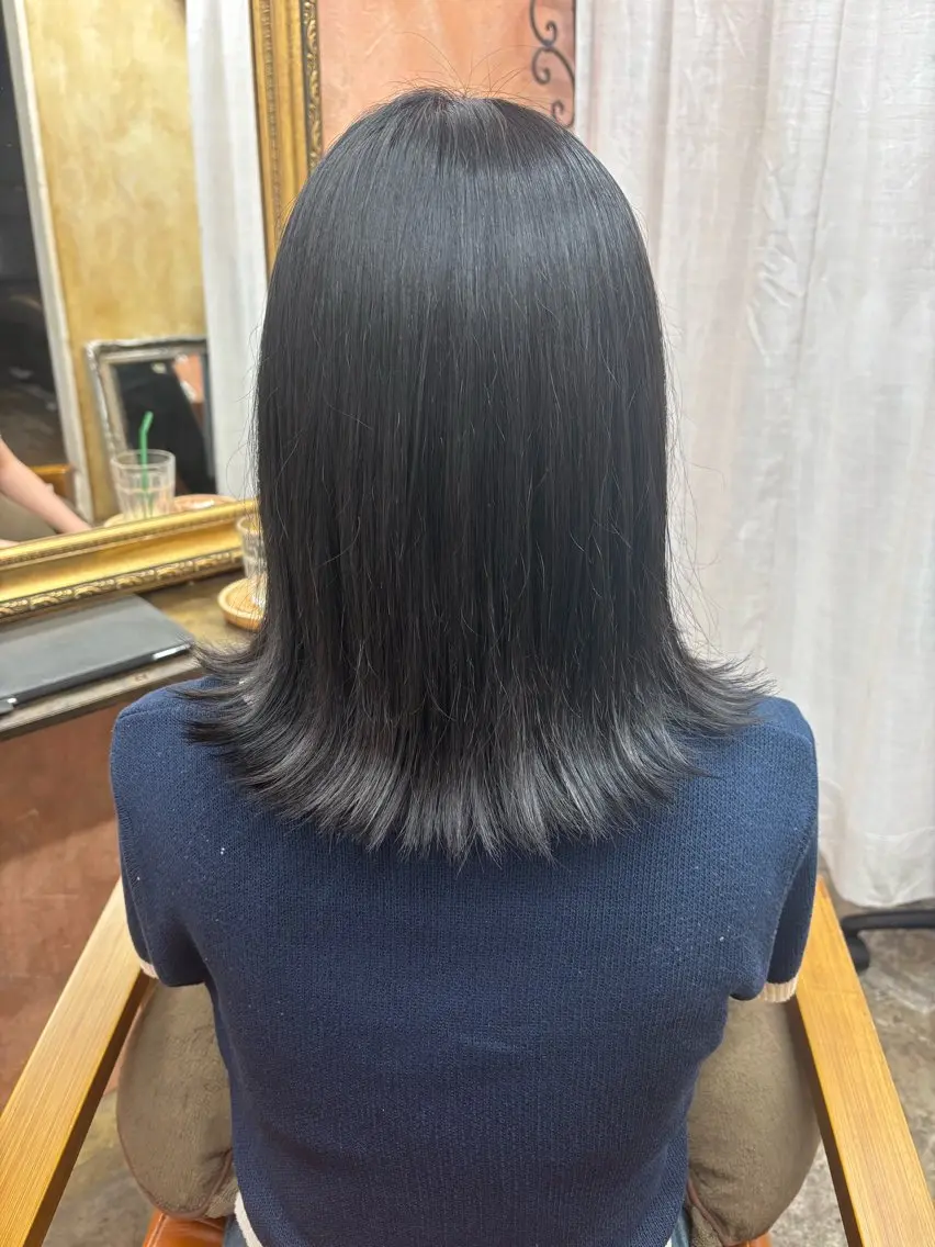 ヘアカラー 大本 涼風のヘアスタイル