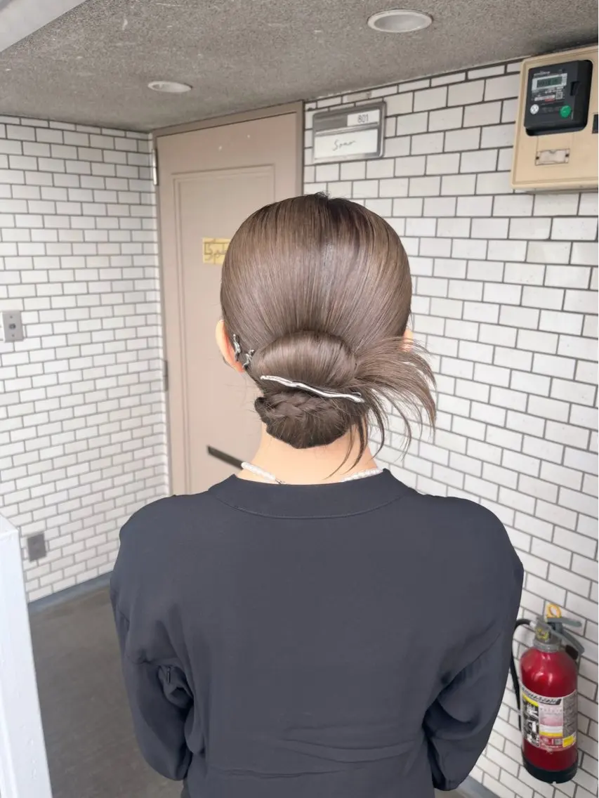 ヘアアレンジ ヘアセット 垢抜けヘアメイク🫧 JURI🪽のヘアスタイル