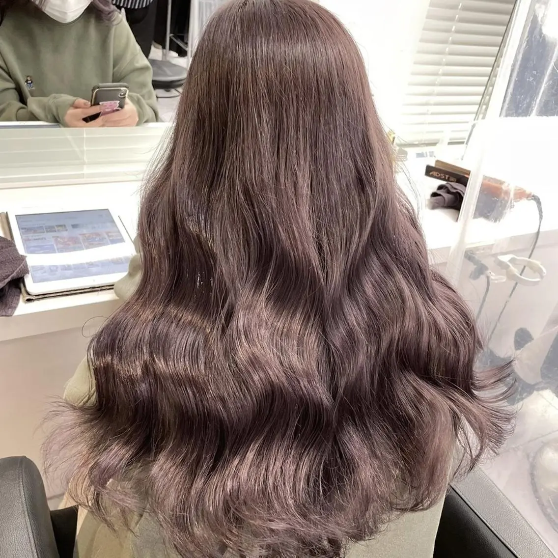カラー *ブリーチなし🤎 透明感カラー🤎のヘアスタイル