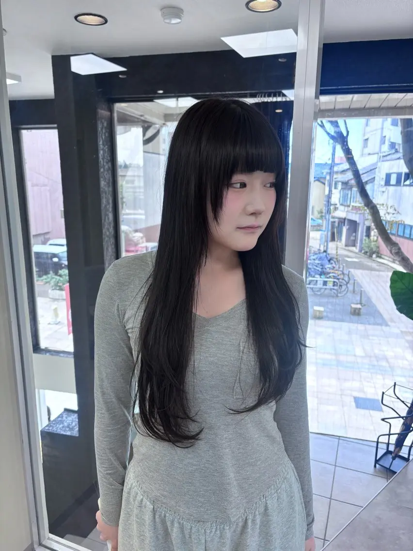 セミロング カラー カット ヘアカラー トリートメント 竹田 佳奈のヘアスタイル