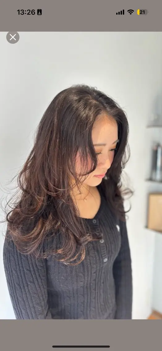 ロング ハイレイヤー レイヤーカット 白土 さくらのヘアスタイル