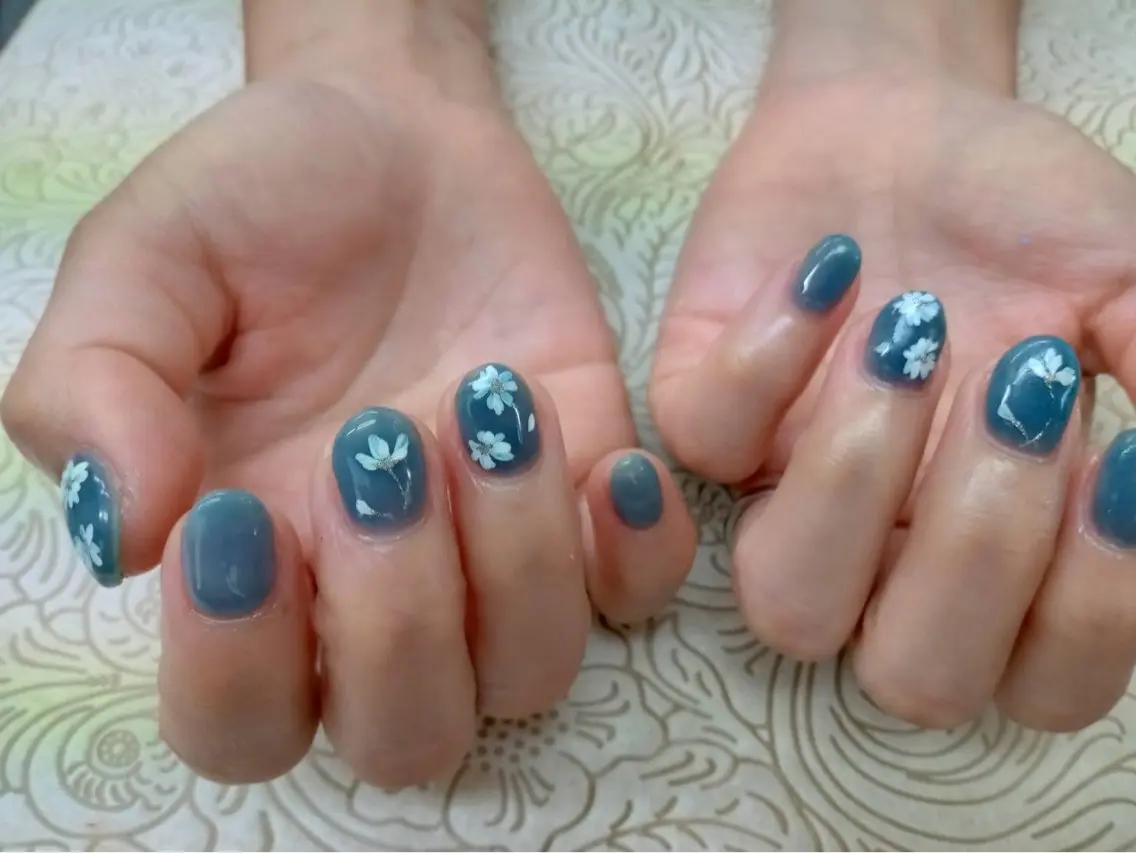 ネイル フラワーネイル precious nail  roomのネイルデザイン