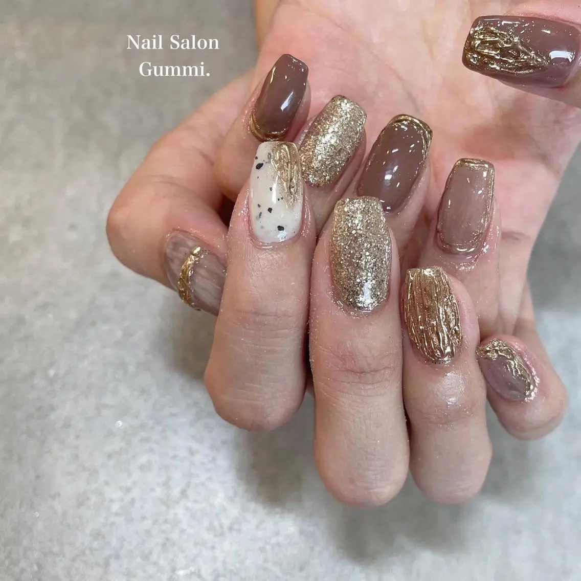 ネイル ブラウン ニュアンスネイル Nail Salon Gummi.のネイルデザイン