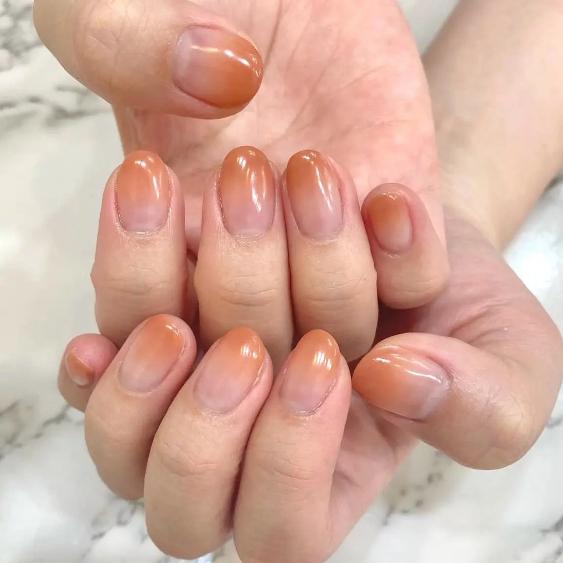 【オフなし】HAND/グラデーションの写真