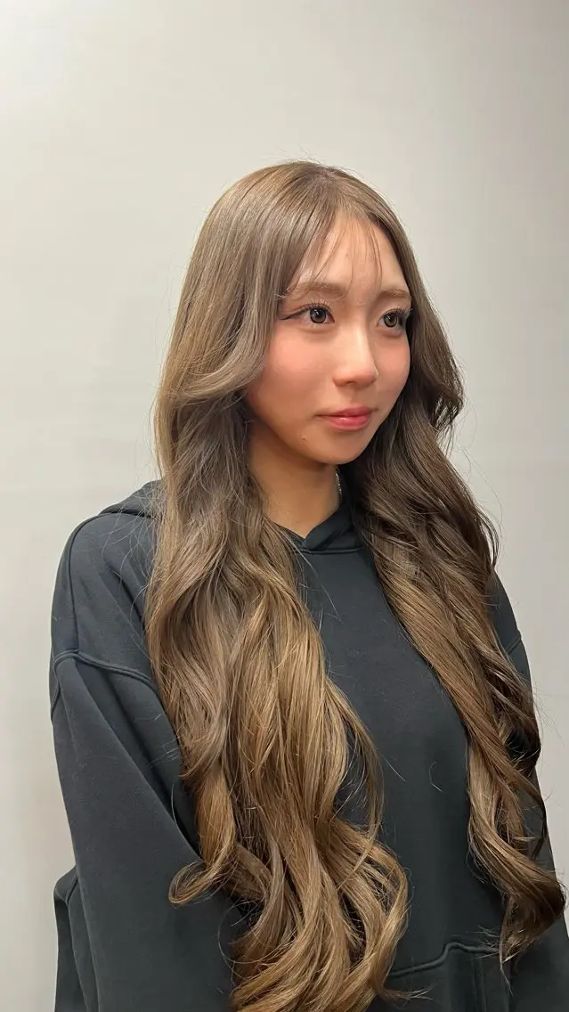 ロング ヘアカラー トリートメント モデル募集💚 Miyabi💚のヘアスタイル