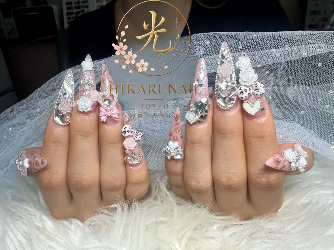 ネイル HikariNail Ikebukuroのネイルデザイン