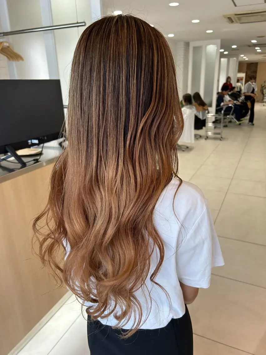 ロング カラー バレイヤージュ ブリーチ レイヤーカット 縮毛矯正 ヘアカラー ハイトーン/メンズ 水野翔太のヘアスタイル