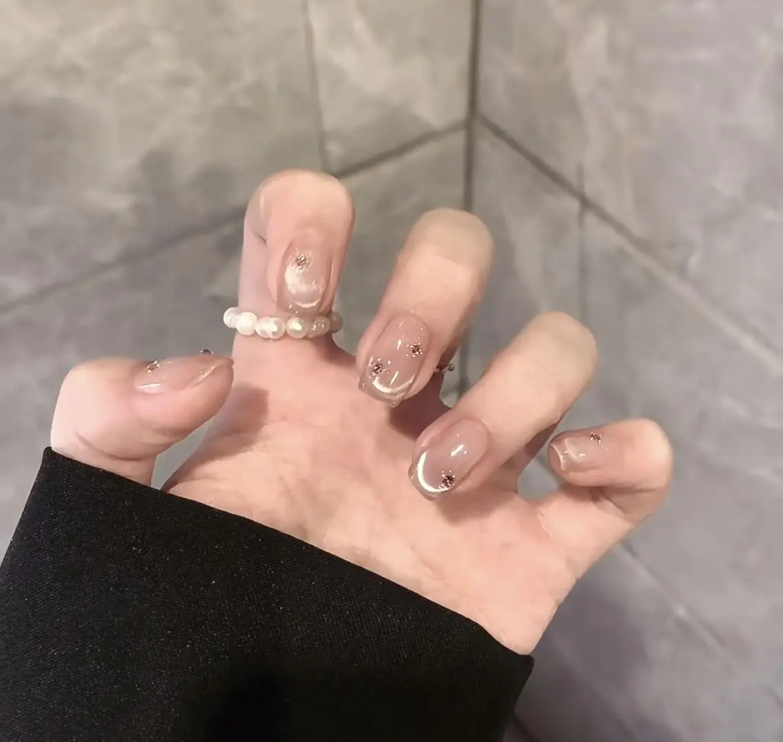 ネイル ハンドネイル エリ🫧 nail池袋東口のネイルデザイン