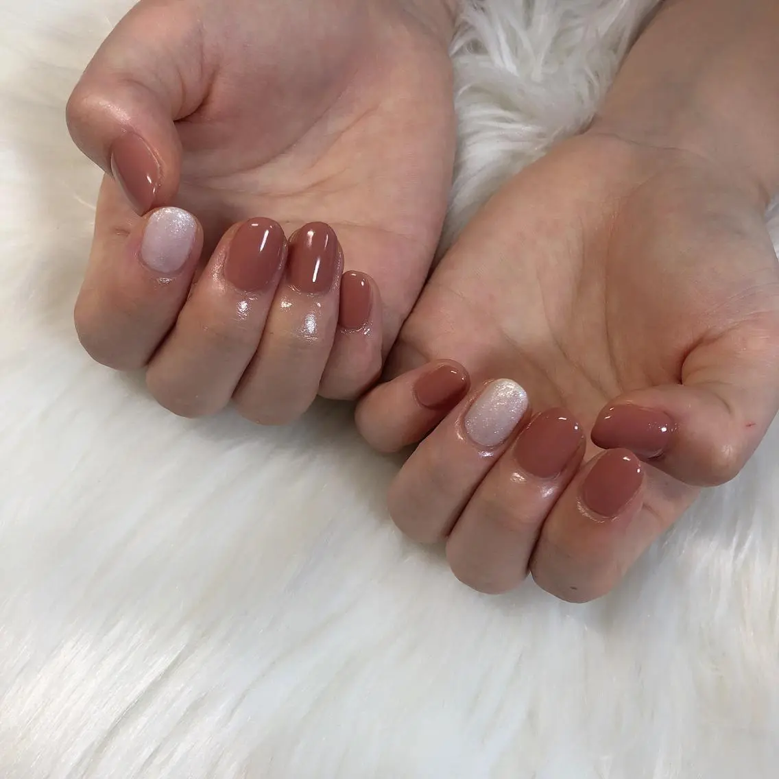 ネイル ハンドネイル 西岡 杏のネイルデザイン