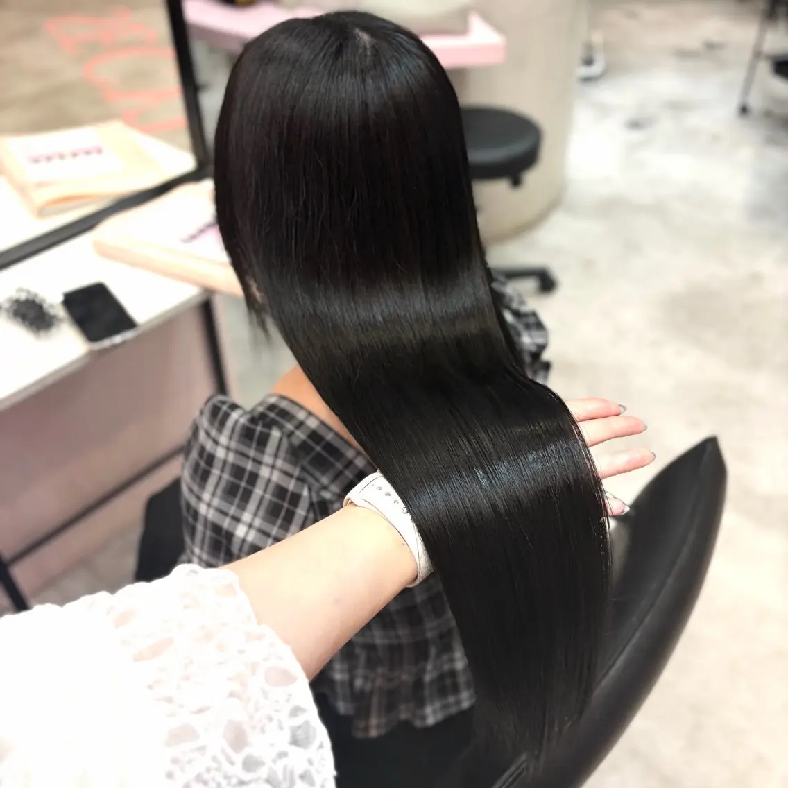ロング カラー 透明感カラー トリートメント ヘアカラー 透明感/艶カラー 💘Hanaのヘアスタイル