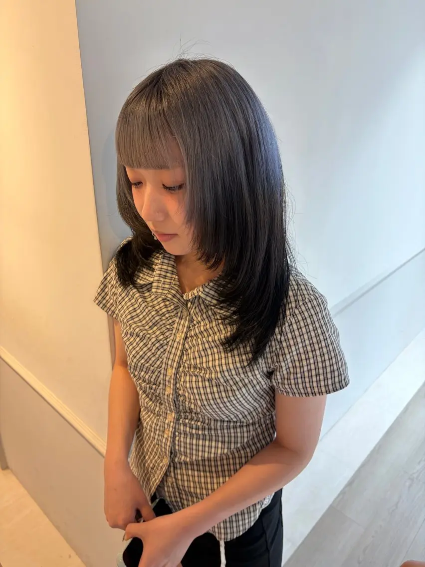 セミロング レイヤーカット 光岡 玲遠のヘアスタイル