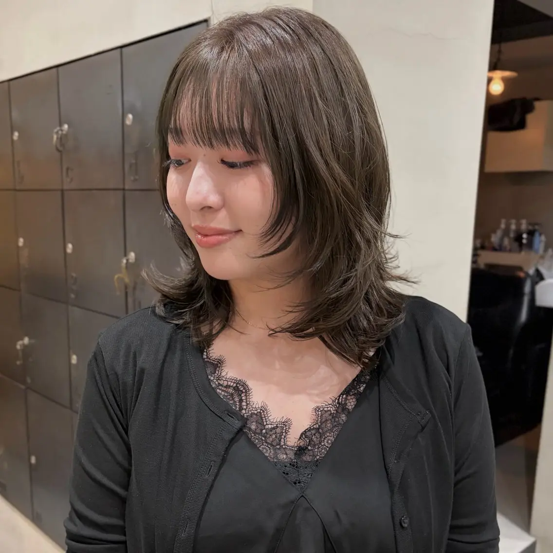 ショート カラー グレージュ オリーブグレージュ オリーブグレー レイヤーカット ウルフカット カット ヘアカラー なな/ICI/レイヤ ーパーマ/上前津のヘアスタイル