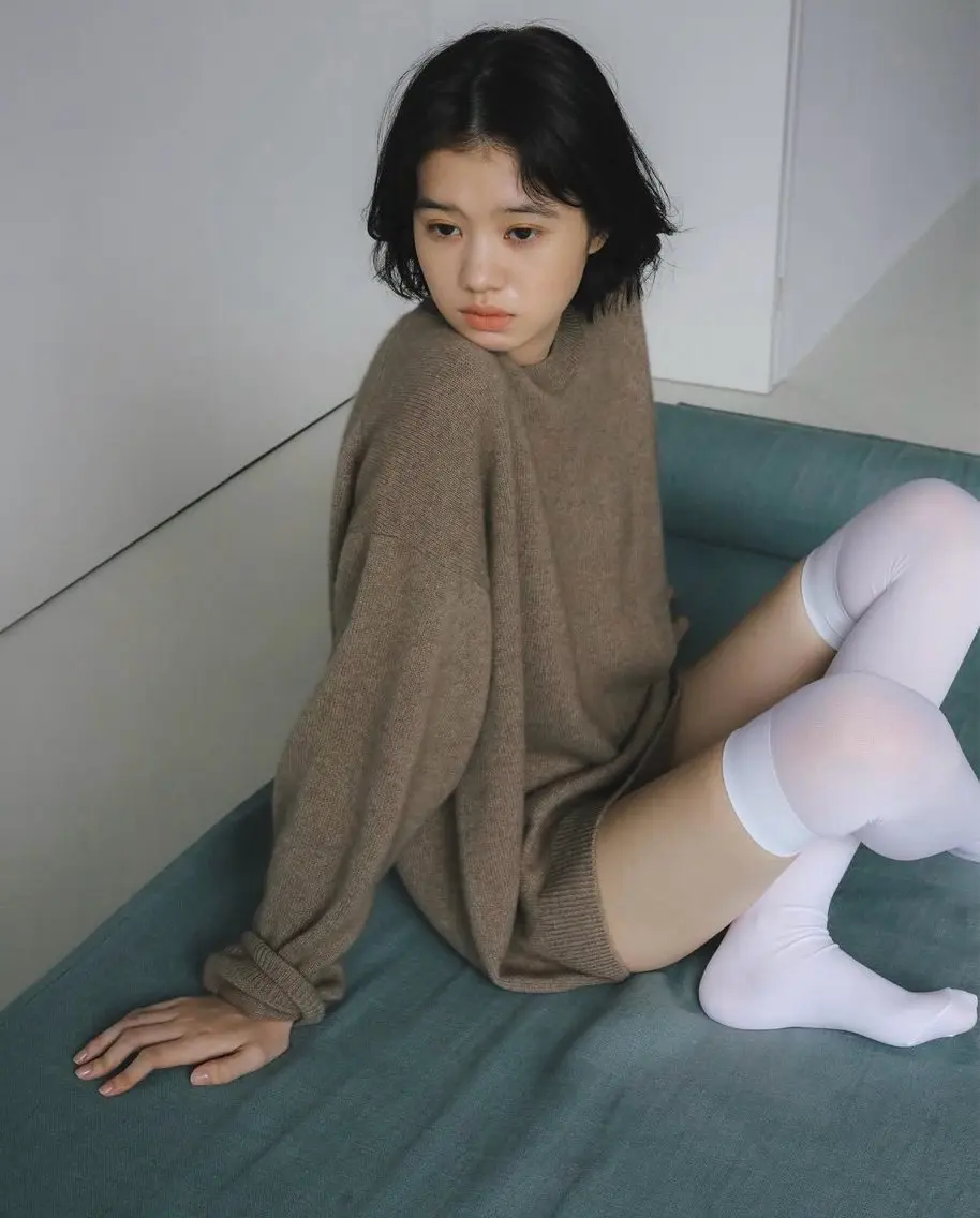 ショート 髙子 理央のヘアスタイル