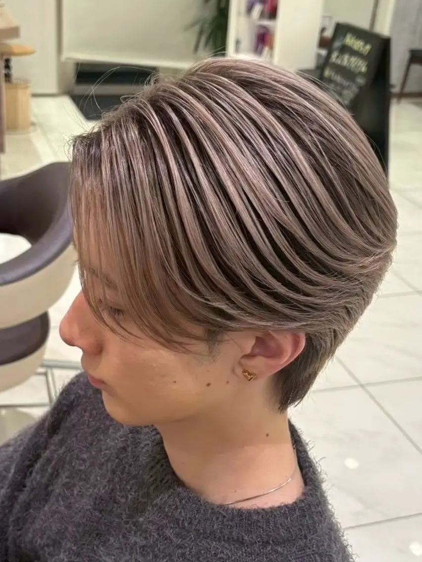カラー メンズ メンズブリーチ ブリーチ カット ヘアカラー 白髪ぼかし/ブリーチ /縮毛矯正/ヨナミネのヘアスタイル