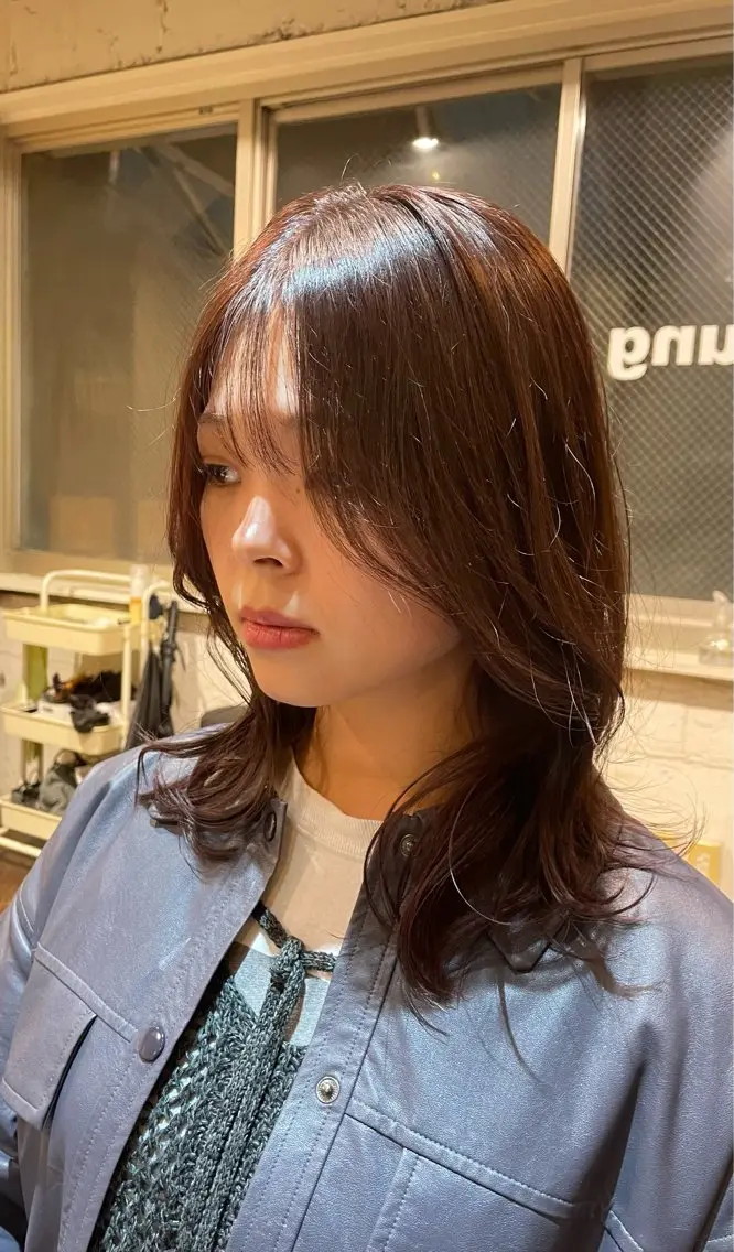 セミロング カラー くびれヘア 韓国風ヘア レイヤーカット カット ヘアカラー トリートメント 韓国風◎　田中 勇也のヘアスタイル