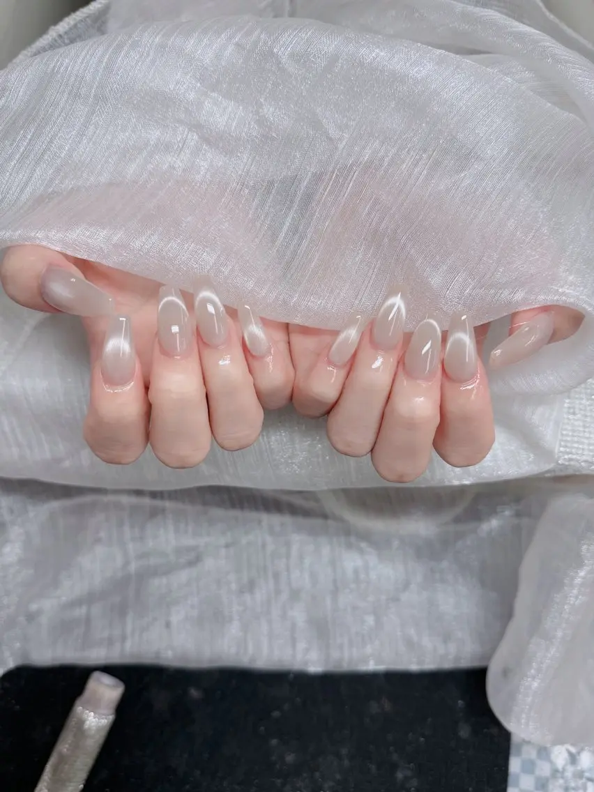 ネイル オーロラネイル フレンチネイル ジェルネイル ハロウィン キラキラネイル ハンドネイル H.baby Nail Salonのネイルデザイン