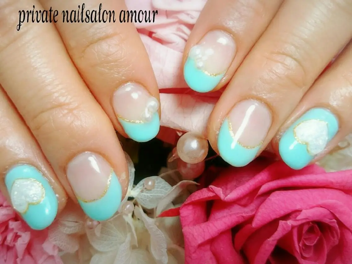 ネイル ハート ぷっくりネイル nailsalon ♡amour♡のネイルデザイン