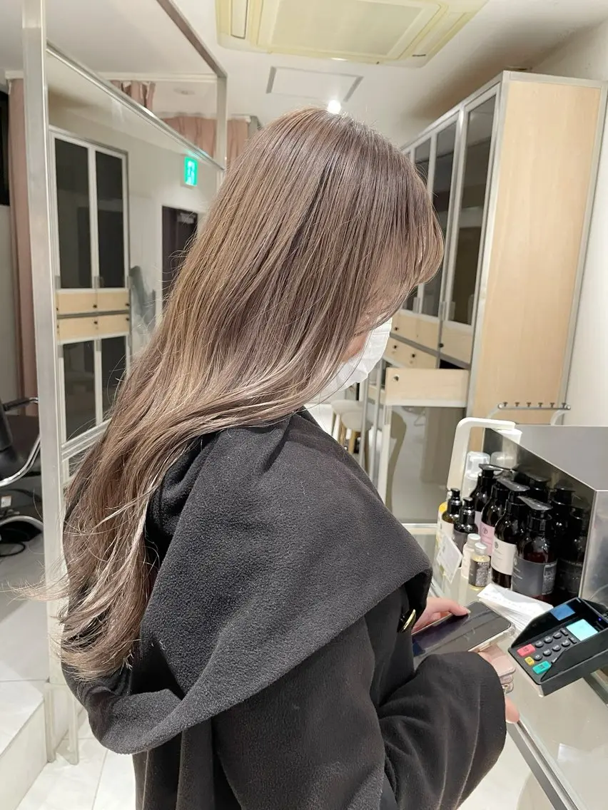 ロング カラー ヘアアレンジ ヘアカラー トリートメント 艶髪/レイヤーカット 🐣misakiのヘアスタイル