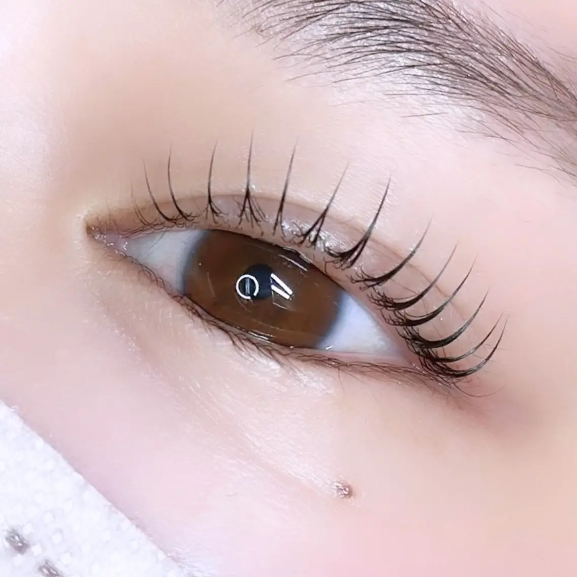 マツエク・マツパ 束感まつ毛 韓国風マツエク ella eyelashのマツエク・マツパデザイン