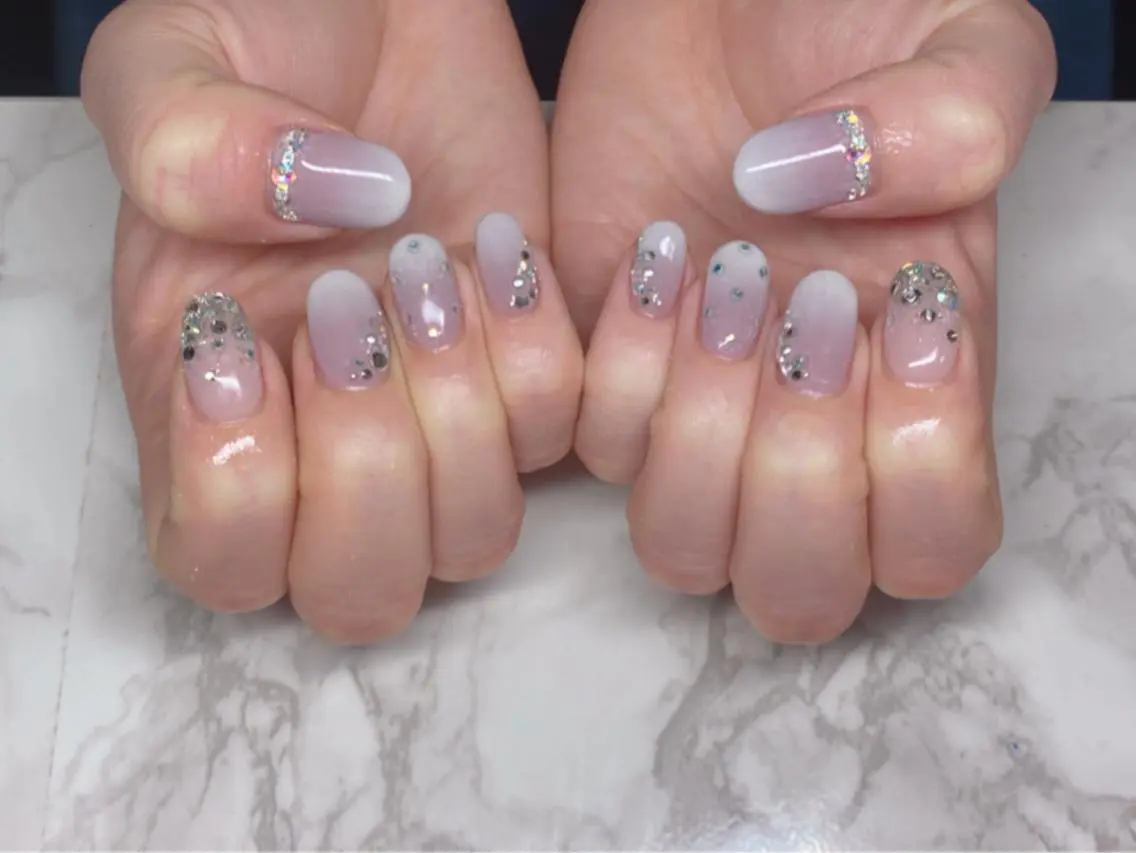ミディアム ネイル Beauty Salon Lunaのエステ・リラクイメージ