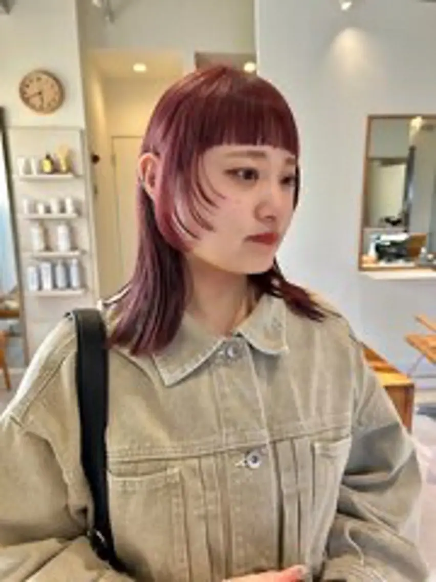 ミディアム カラー パーマ🌀/縮毛🪡 透明感カラー🧊のヘアスタイル