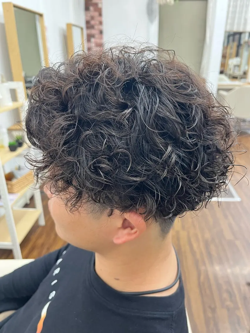 ◇ご新規様限定◇🔷メンズ限定🔷🤵‍♂️カット＋ツイストパーマの写真