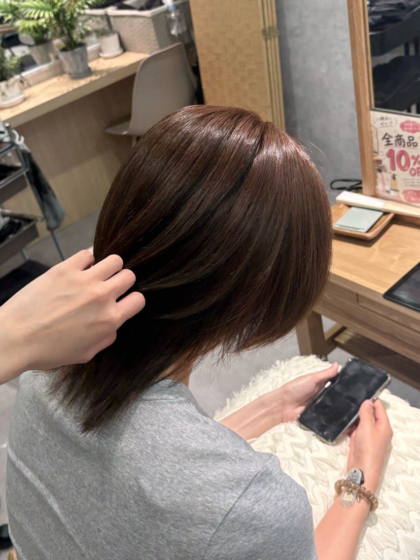 ミディアム カラー ベージュカラー ヘアカラー 🌈透明感カラー🌈 / 西野 杏🫧のヘアスタイル