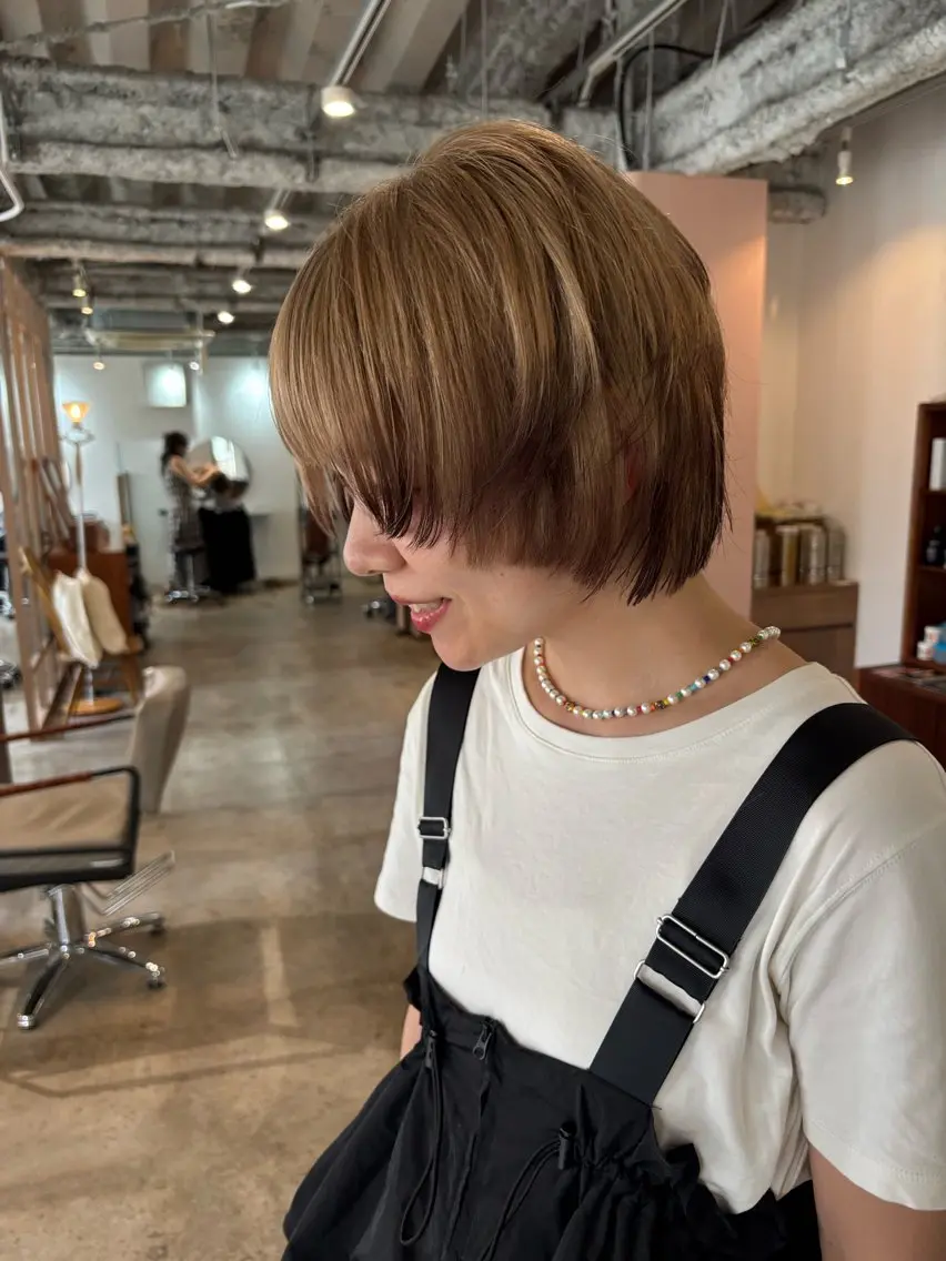 ショート カラー カット ヘアカラー トリートメント Hayashi Shioriのヘアスタイル