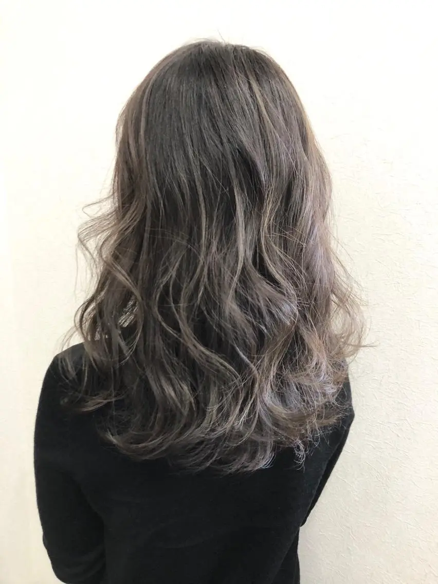 【平日限定】透明感グレージュカラー+トリートメント付き¥7,980の写真