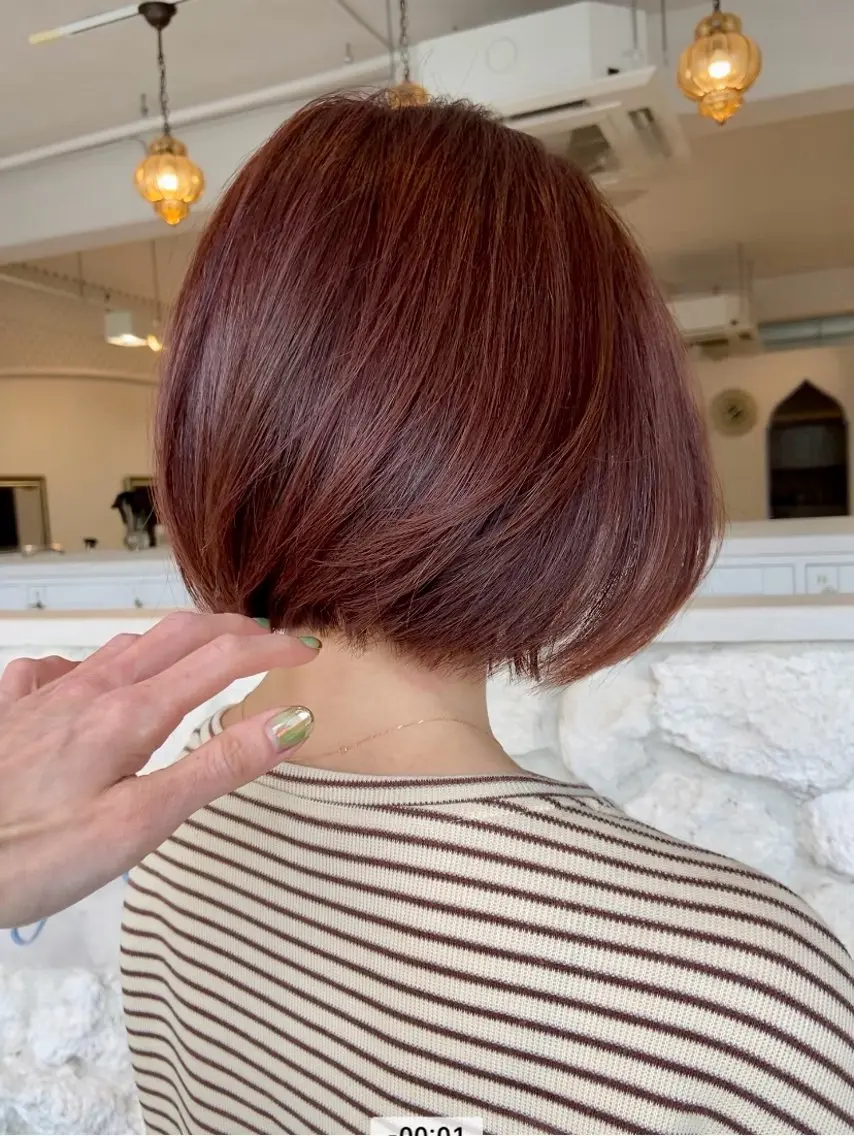 ショート Ｎ． Emiのヘアスタイル