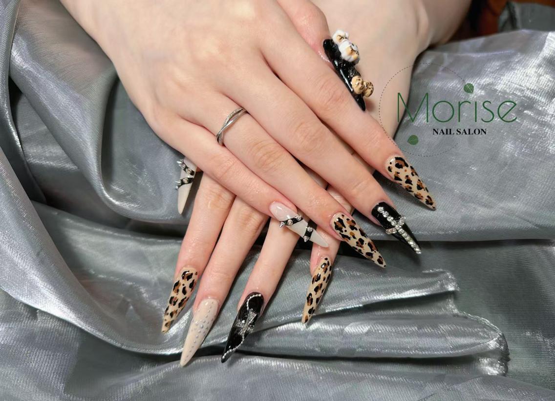 ネイル チークネイル 長さ出し フラッシュネイル フレンチネイル ガラスフレンチ ハンドネイル ハンドケア Morise Nail 原宿店のネイルデザイン