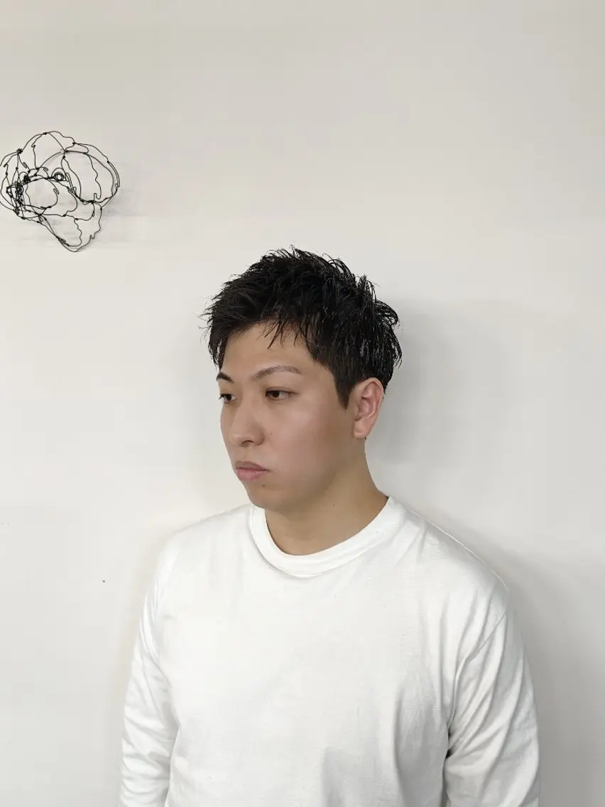 ショート パーマ メンズ アップバング メンズパーマ ショートヘア カット 怪我の為1ヶ月程 お休みします🙇のヘアスタイル