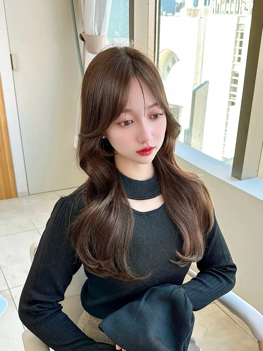 セミロング カラー 🇰🇷韓国風くびれ ヘア🇰🇷中村優大のヘアスタイル