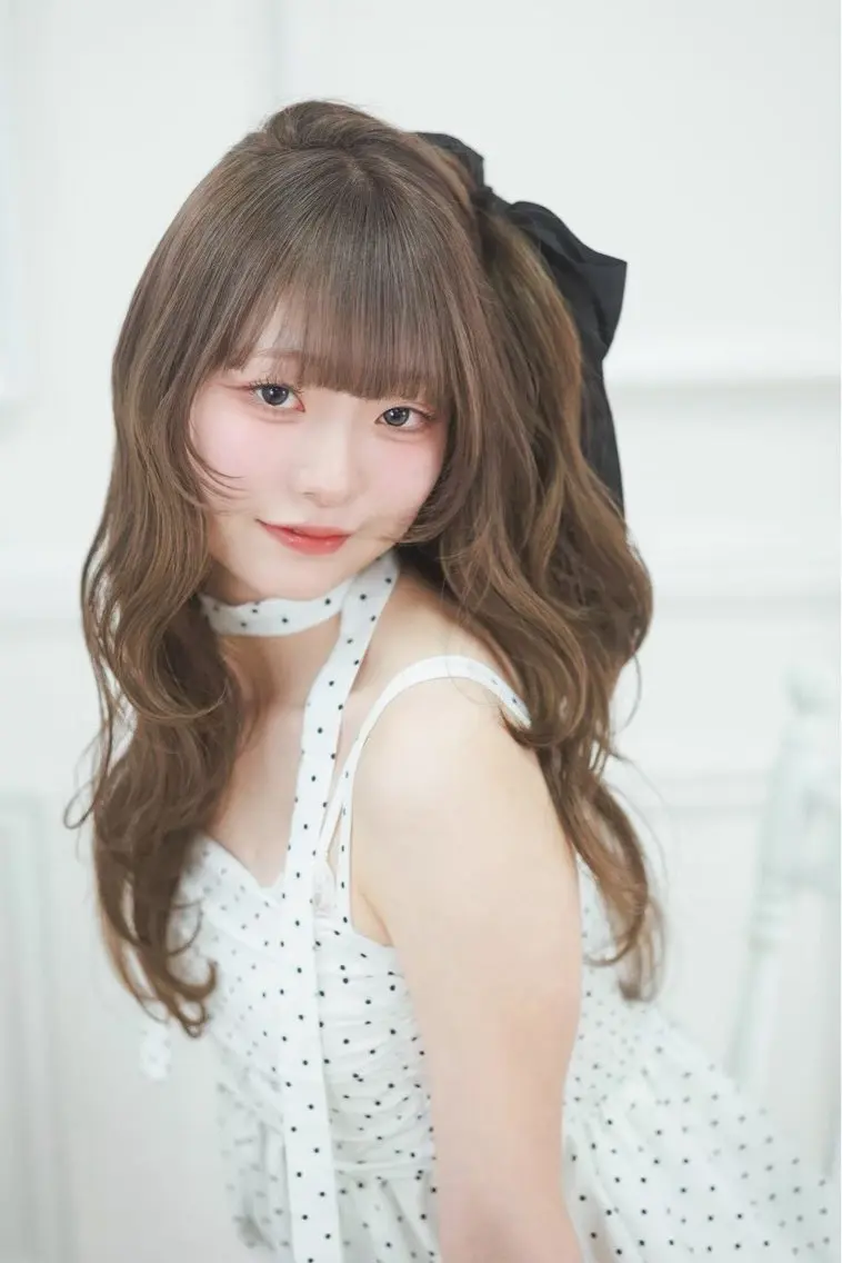 ロング カット ヘアカラー トリートメント オオバヤシ マホのヘアスタイル