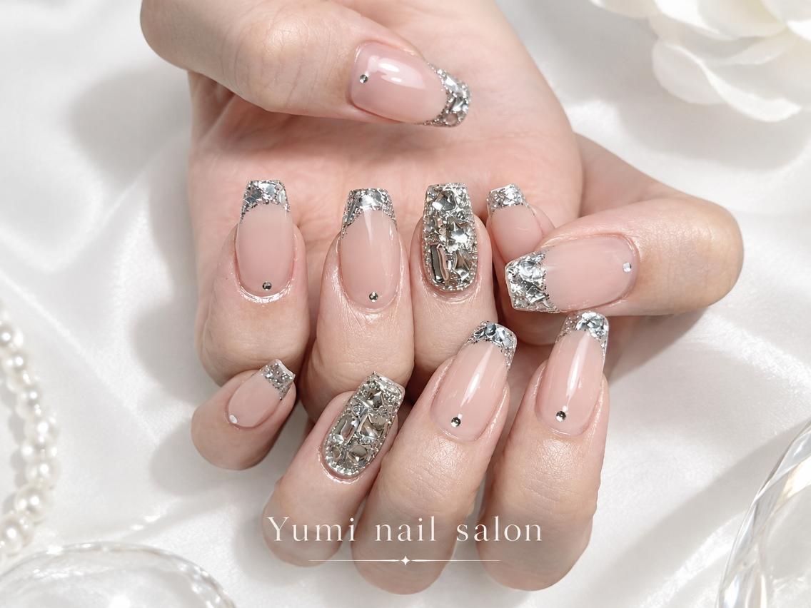 ネイル 𝐲𝐮𝐦𝐢🎀 長さ出しデザイン専門のネイルデザイン