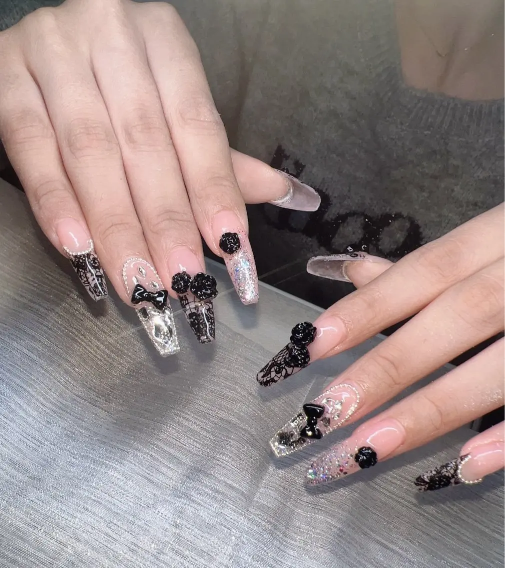 ネイル ハンドネイル Lee Nailsのネイルデザイン