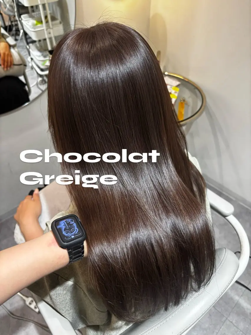 ミディアム カット ヘアカラー トリートメント 美髪✨艶髪✨髪質改善 カラー特化❣️二宮遥のヘアスタイル