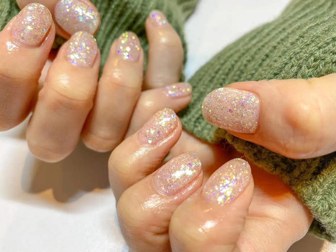 ネイル キラキラネイル ラメ(グリッター) ワンカラーネイル ハンドネイル 表参道colore店 REICAのネイルデザイン