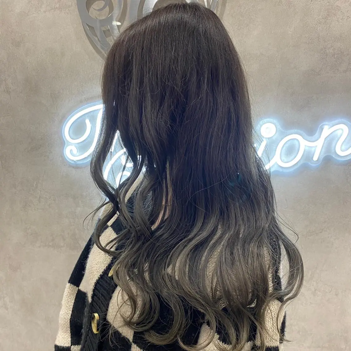 ロング シールエクステ ボブ エクステ ハイライト 髪質改善 ミルクティーハイトー ン💖Mikaのヘアスタイル