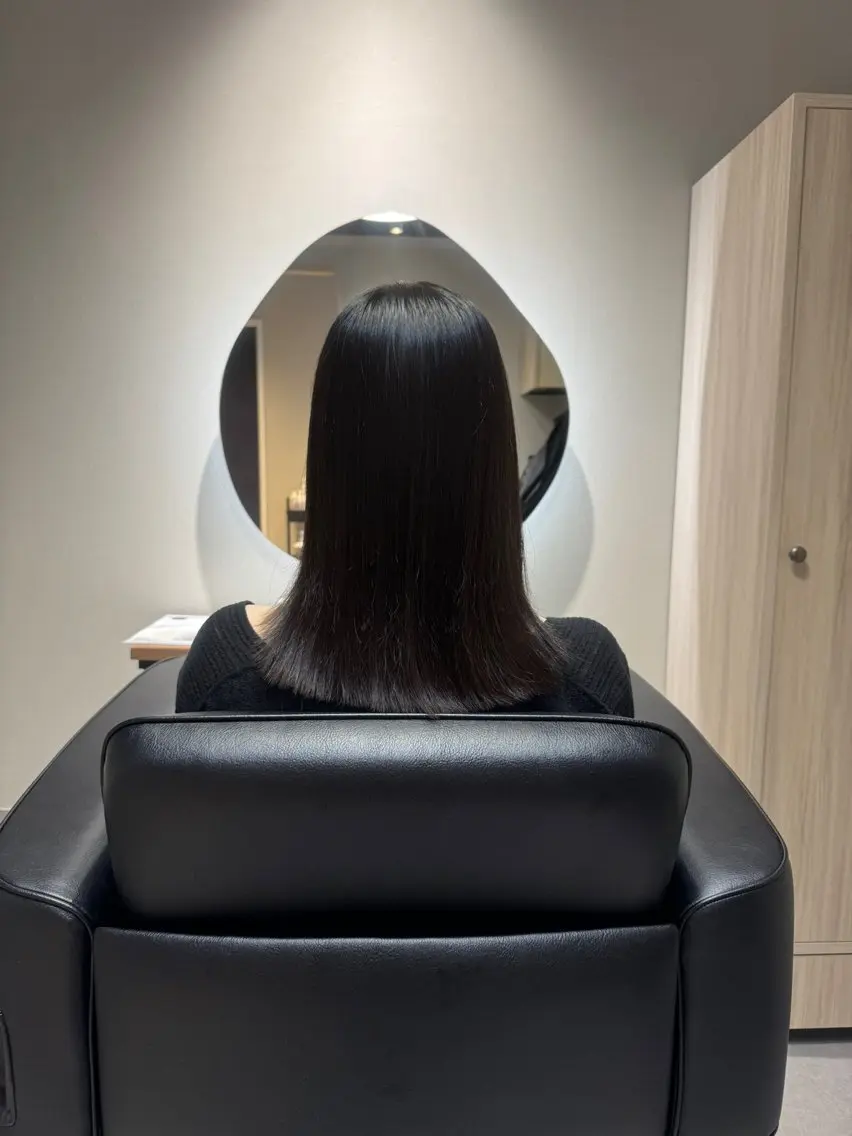 セミロング 博多美容室NAVY 橋本心縮毛矯正のヘアスタイル