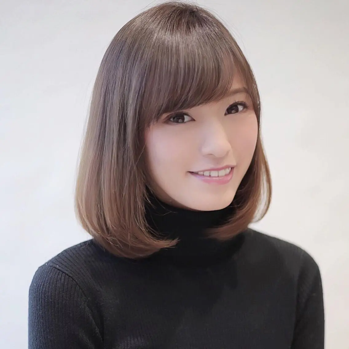 ミディアム カラー パーマ Soleria 田中慎一のヘアスタイル