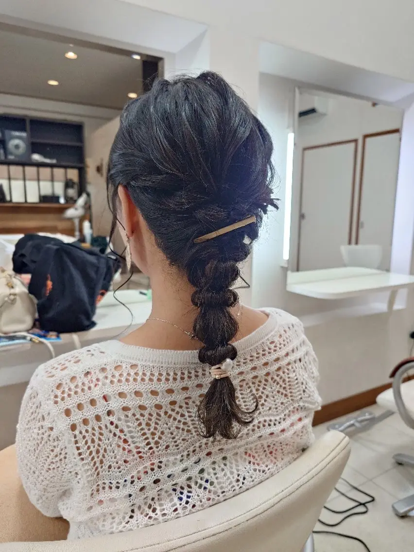 セミロング ヘアアレンジ ヘアセット ｷﾝｼﾞｮｳ ｴﾅﾐのヘアスタイル