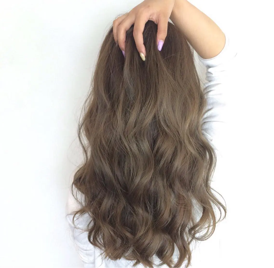 ロング カラー アッシュ オリーブアッシュ ヘアカラー ハイライト、レイヤー カット/西梅田/中西のヘアスタイル
