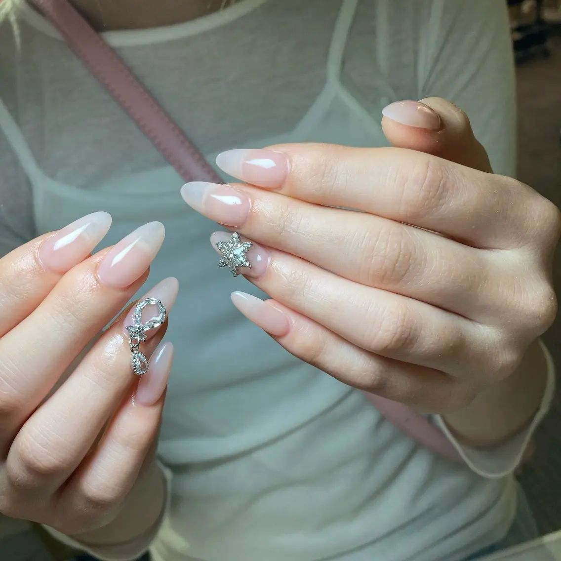 ネイル アートネイル 韓国ネイル マットネイル ミラーネイル ニュアンスネイル 🎀 D.d _nailのネイルデザイン